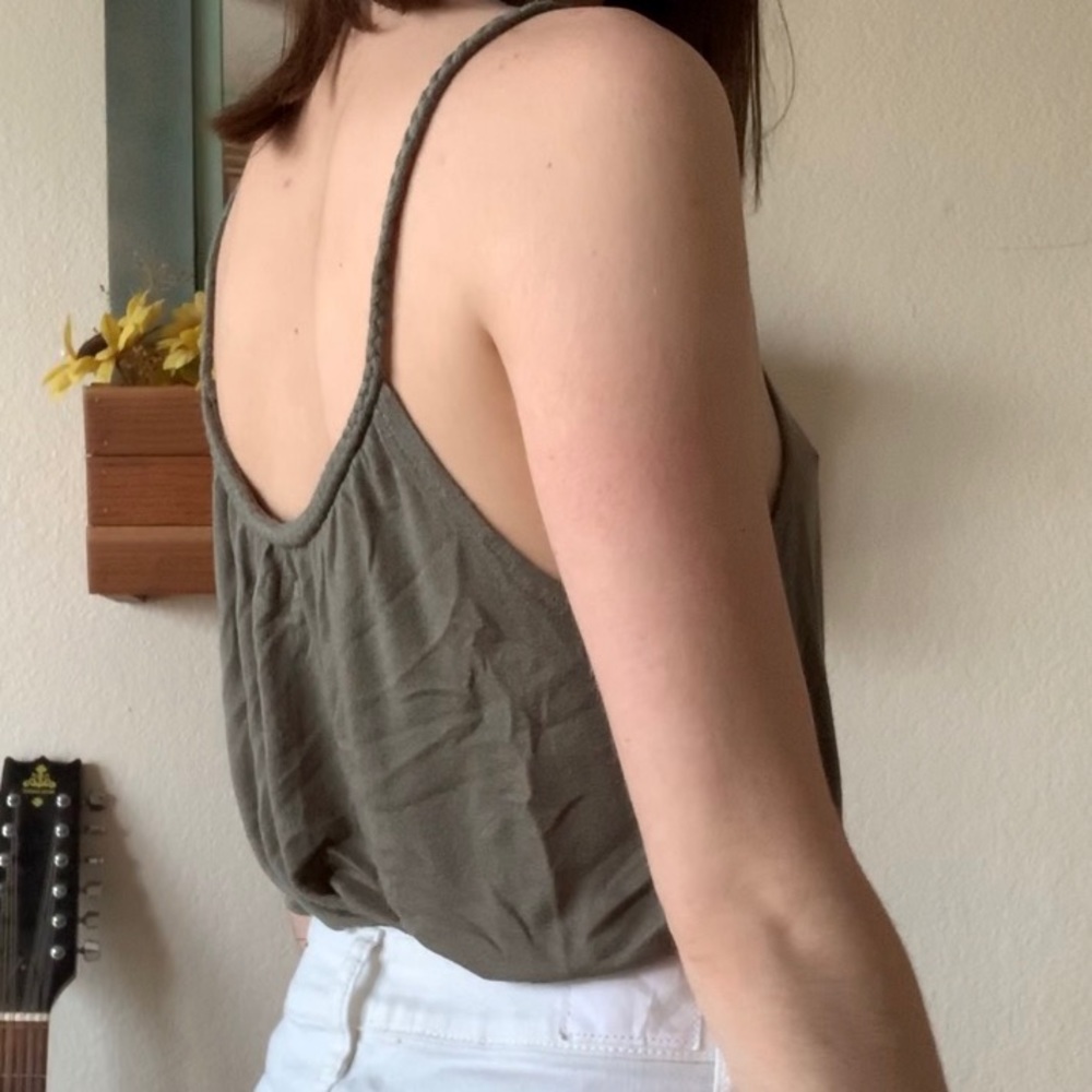 Tank top bundle - Picture 4 of 5